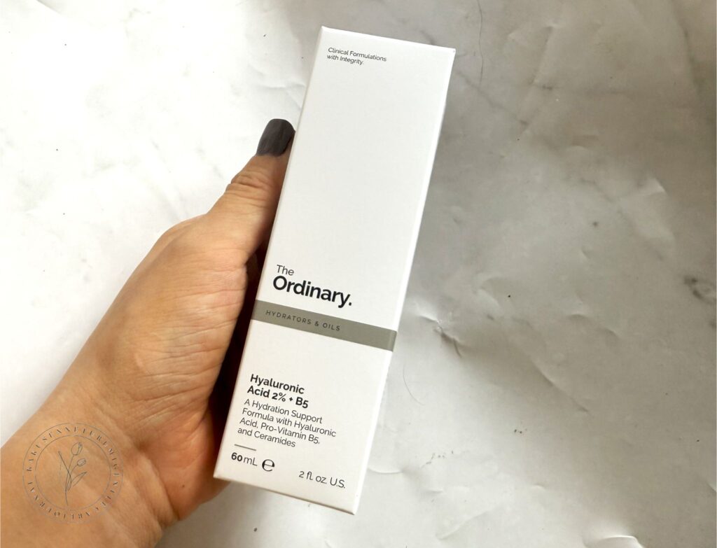 The Ordinary(ジ・オーディナリー)ヒアルロン酸2%+B5の箱